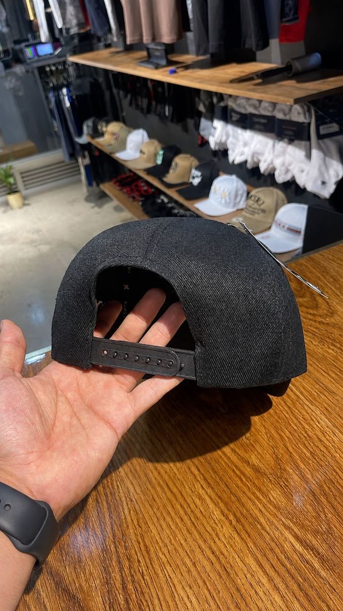 Gorra negra YIOUT Airlines visera curva, foto 3 de 3