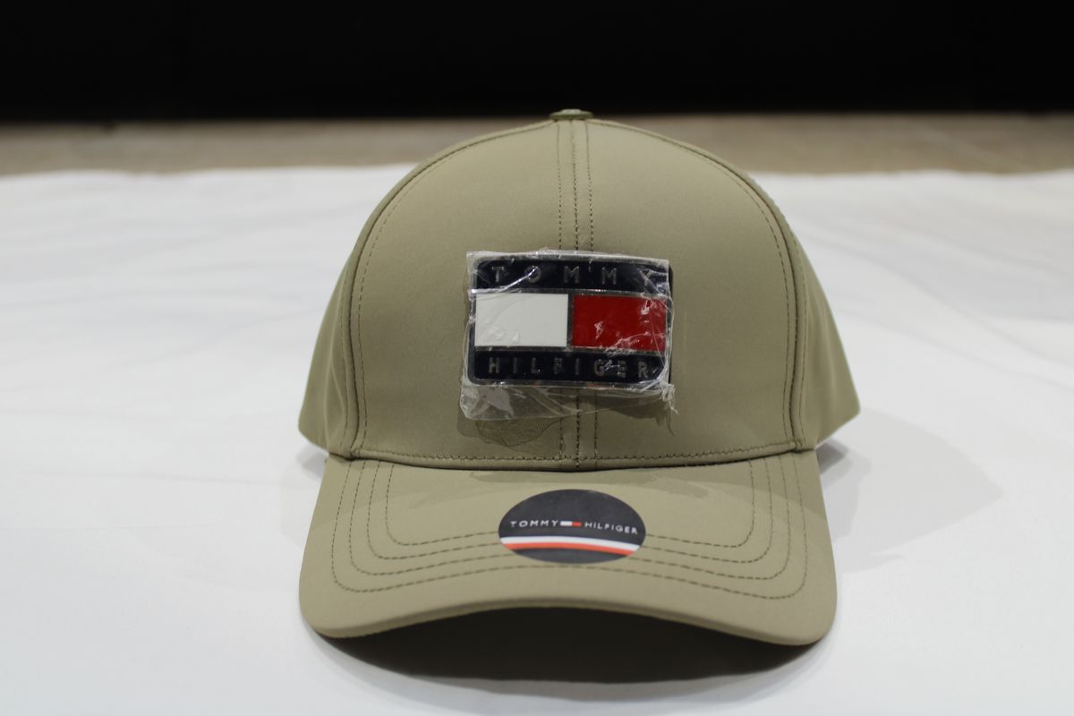 Gorra premium Tommy Hilfiger gris oliva