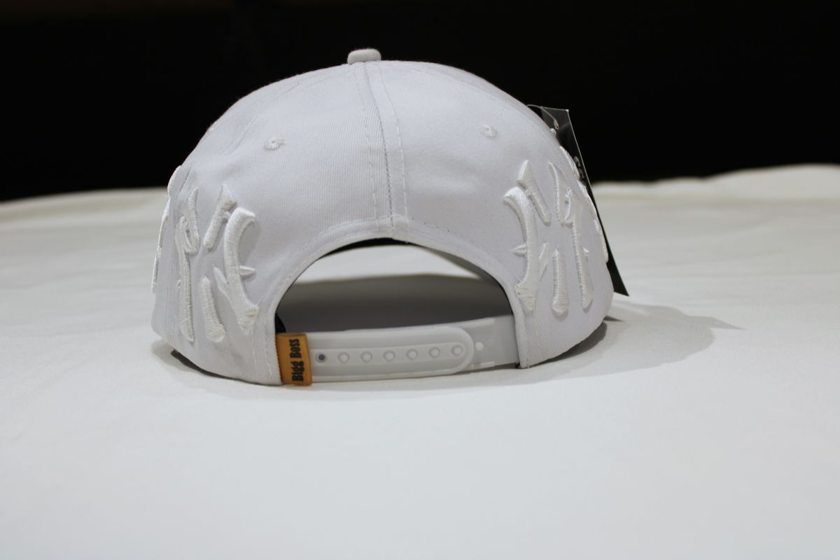 Gorra premium NY blanca bordado múltiple y estrellas, foto 3 de 3