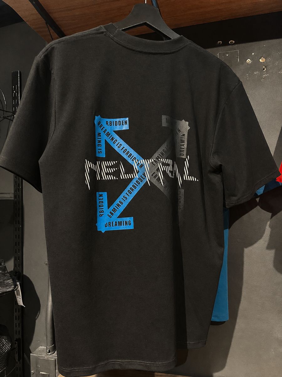 Camiseta oversize premium negra Neutral Dreaming Is Forbidden - S