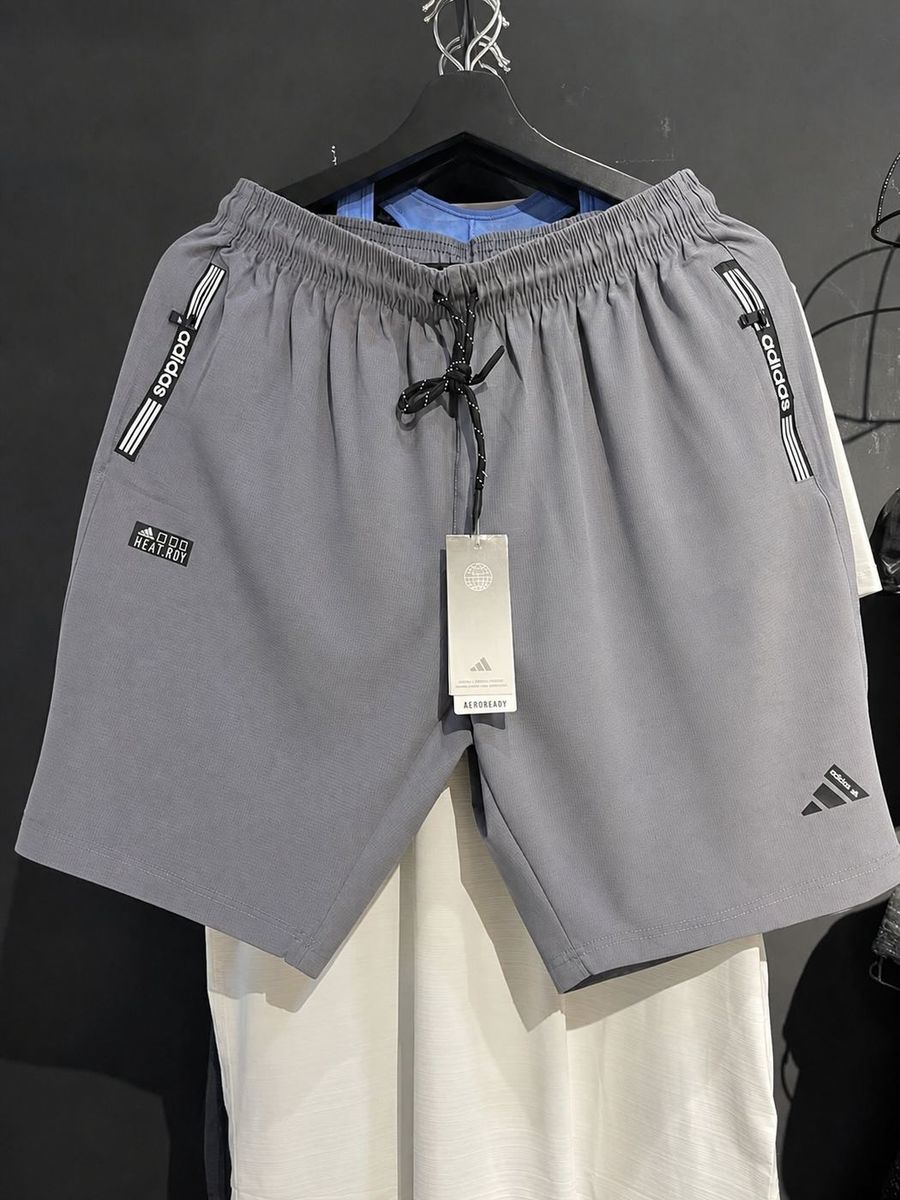Pantaloneta deportiva Adidas gris con cremalleras - 2XL, foto 2 de 3