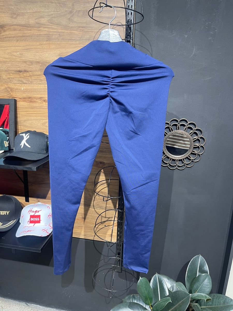 Legging deportivo push up azul