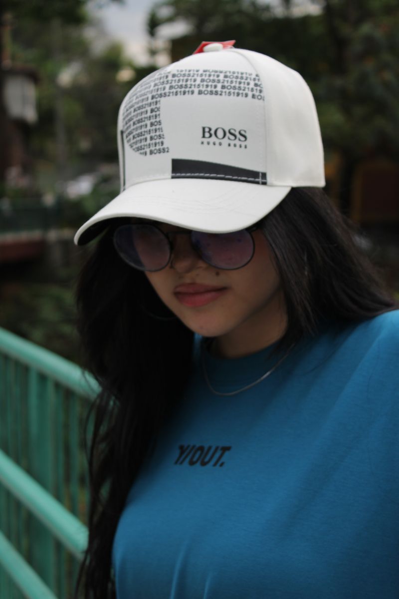Gorra BOSS blanca estampado negro tipográfico, foto 7 de 7
