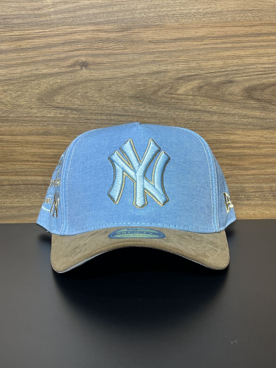 Gorra NY azul claro visera beige